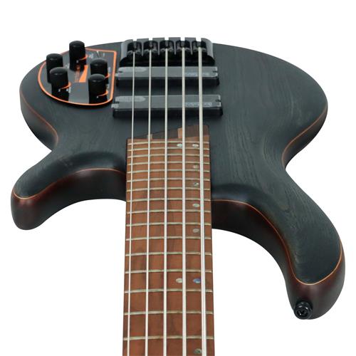 BAJO ELECT. 5 CUERDAS ARTISAN NEGRO TRANS OPEN PORE