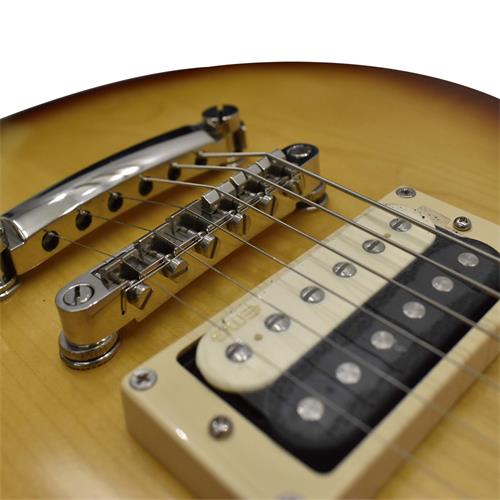 GUITARRA ELECTRICA CR CON MICROFONO EMG RETROACTIVE COLOR ATB - DESC