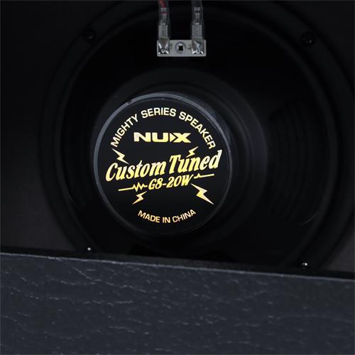AMPLIFICADOR PARA GUITARRA ELECTRICA EQ/FX/BLT/APP 20W 1X8 - DESC