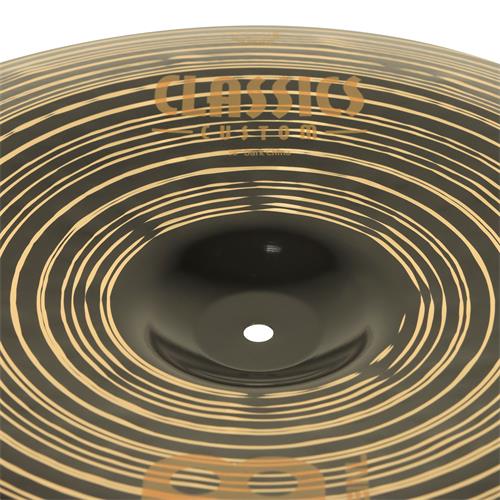 SET DE PLATILLOS CLASSICS CUSTOM DARK HIHAT14(2)_CRASH16_CHINA18_RIDE20
