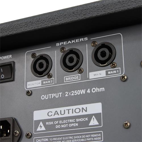 AMPLIFICADOR TIPO CONSOLA C/USB/SD/BLT 480W 7CH