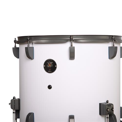 BATERIA ACUSTICA TIGER 220 5PCS/HARDWARE/PLATILLOS BLANCO MATE - DESC