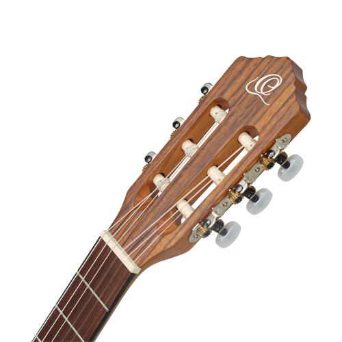 GUITARRA ELECTROCLASICA 4/4 FAMILY SERIES NATURAL CON ESTUCHE