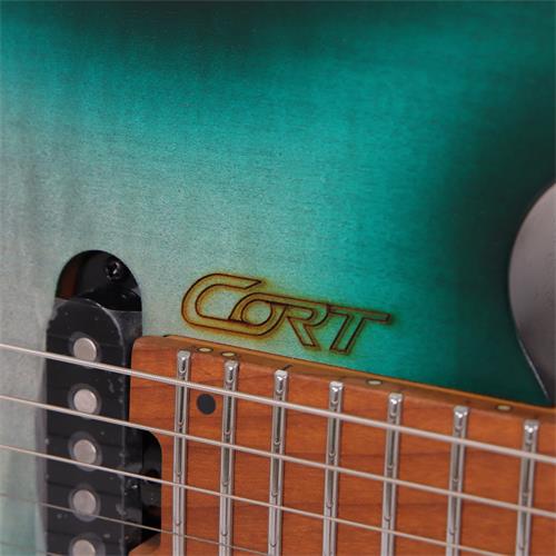 GUITARRA ELECTRICA SPACE G MICROFONO VOICED TONE H-S-S LAGUNA C/ESTUCHE
