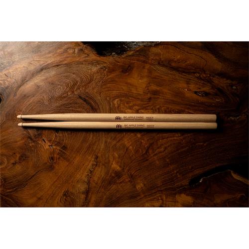 BAQUETA 5B LIGHT AMERICAN HICKORY BIG APPLE SWING X 2P