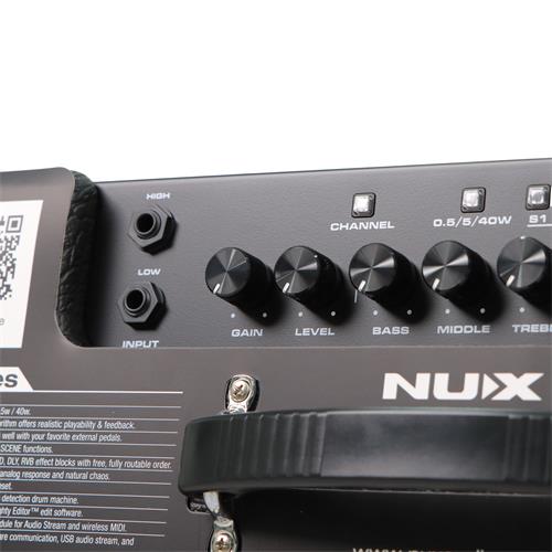 AMPLIFICADOR PARA GUITARRA ELECTRICA EQ/FX/BLUETOOTH/APP 40W 1X10