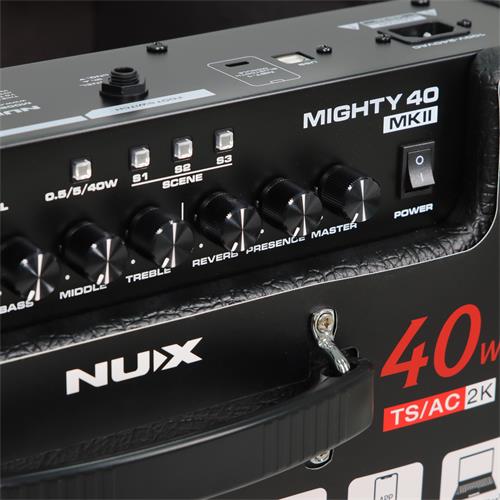 AMPLIFICADOR PARA GUITARRA ELECTRICA EQ/FX/BLUETOOTH/APP 40W 1X10